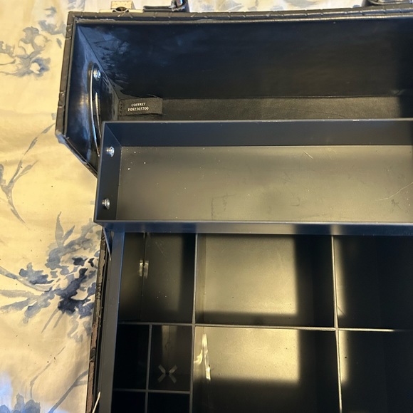 NEW Christian Dior Trotter Vanity Makeup Box - NEVER BEEN USED BEFORE - Picture 4 of 9